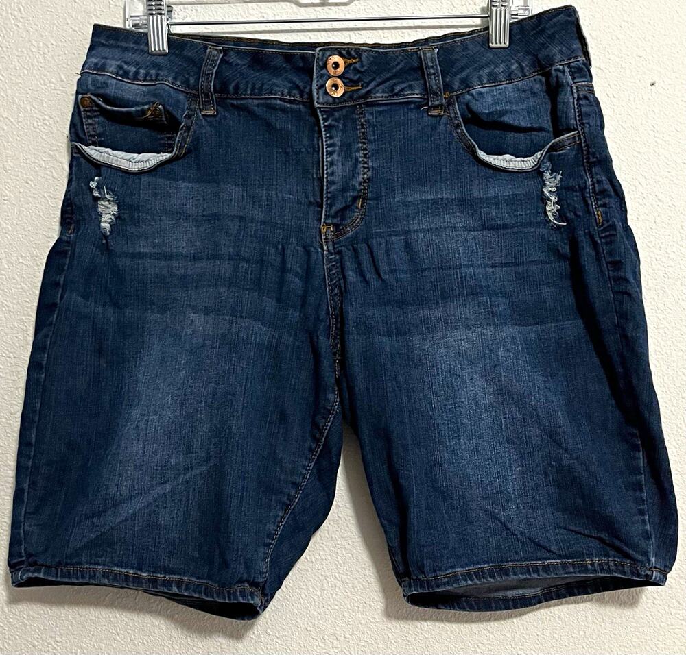 IT! Tiffany Long Rider Women's Bermuda Denim Shorts 14 Blue Dark Wash
